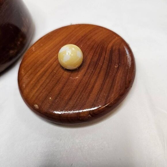 Small Solid Wood Trinket or Ring Box  Small Vintage Wood Trinket Box  Small Roun - Picture 5 of 12